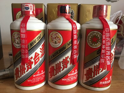 呂梁市回收03年茅臺(tái)酒 回收會(huì)議中心茅臺(tái)酒